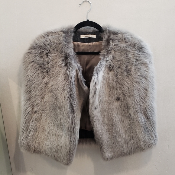 J Brand Faux Fur Vest - Picture 2 of 8